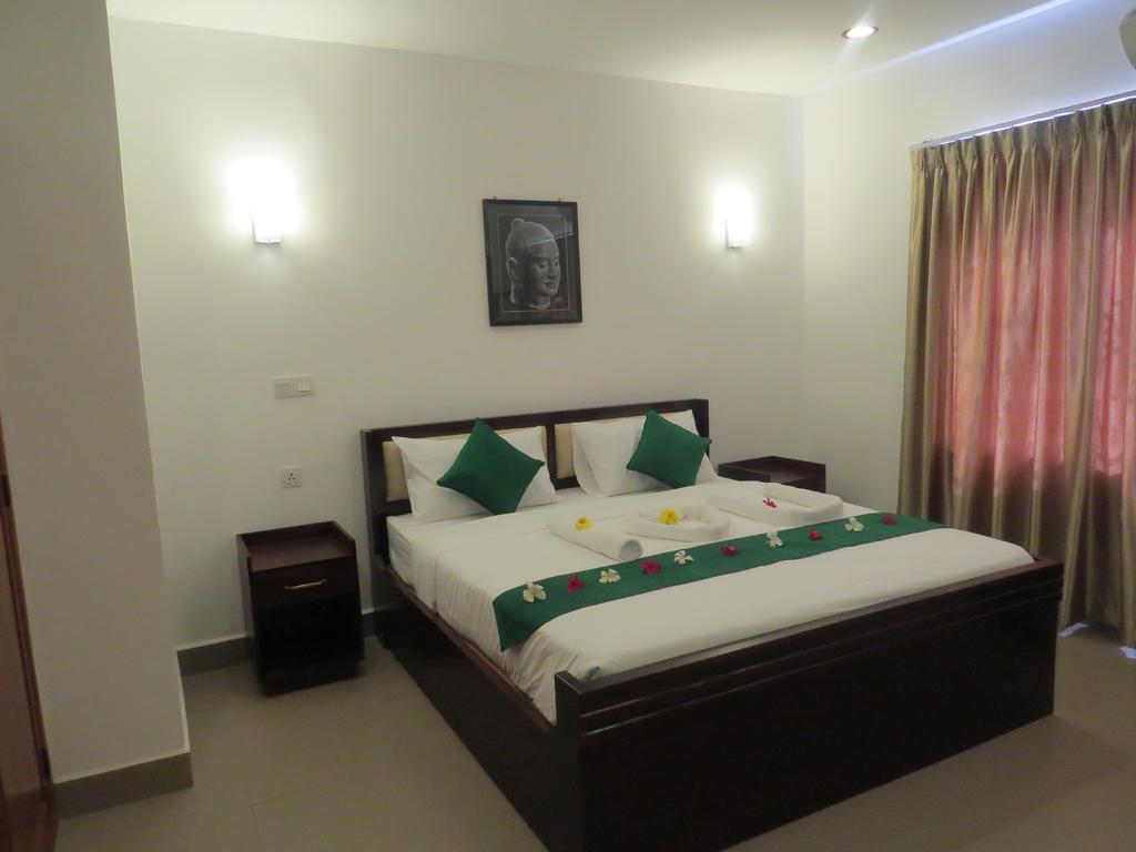 Samrach Boutique Hotel Phnom Penh Room photo