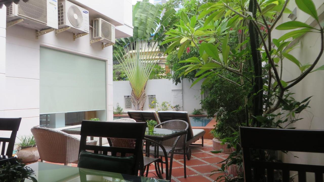 Samrach Boutique Hotel Phnom Penh Exterior photo